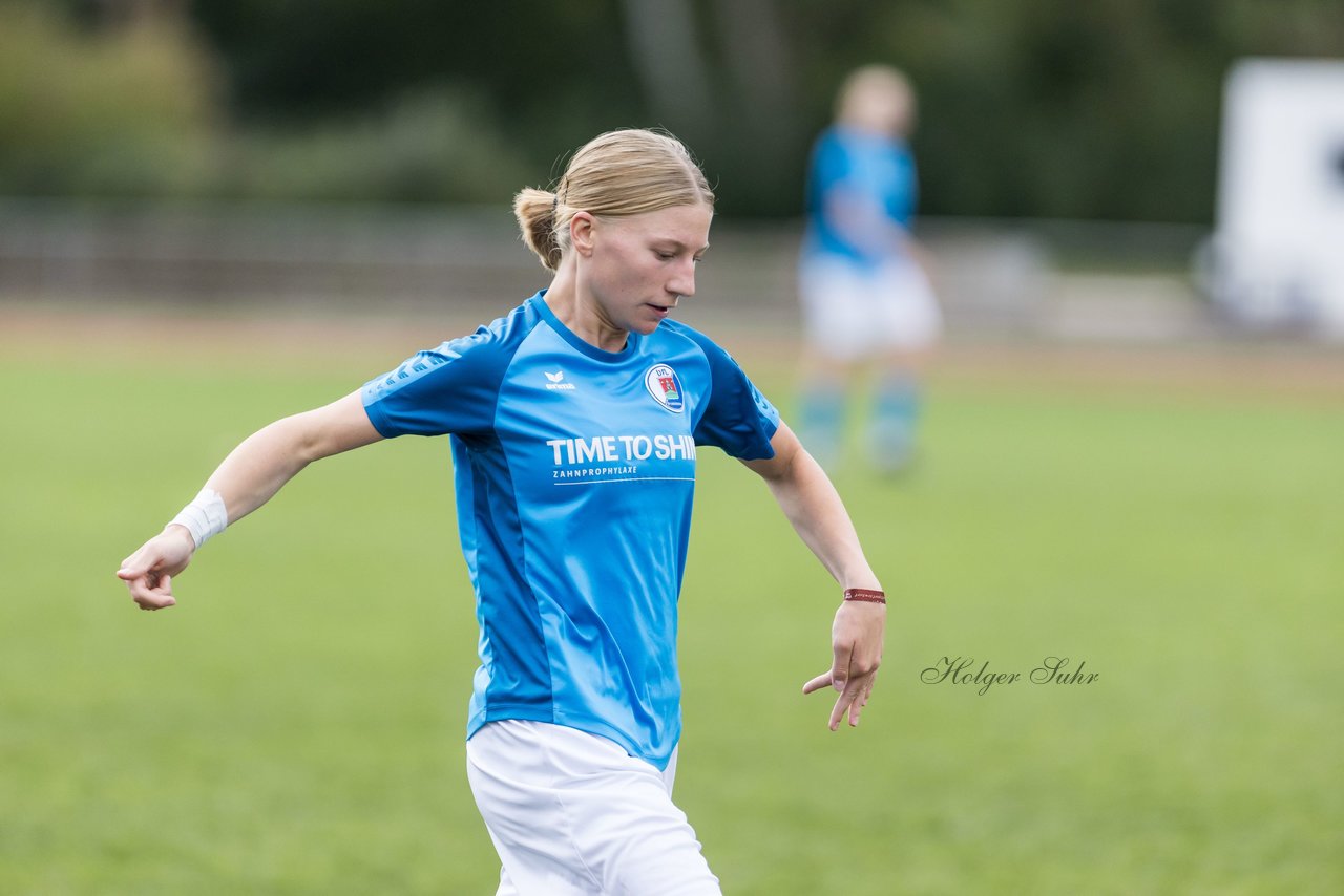 Bild 309 - wBJ VfL Pinneberg - Germania Schnelsen : Ergebnis: 15:1